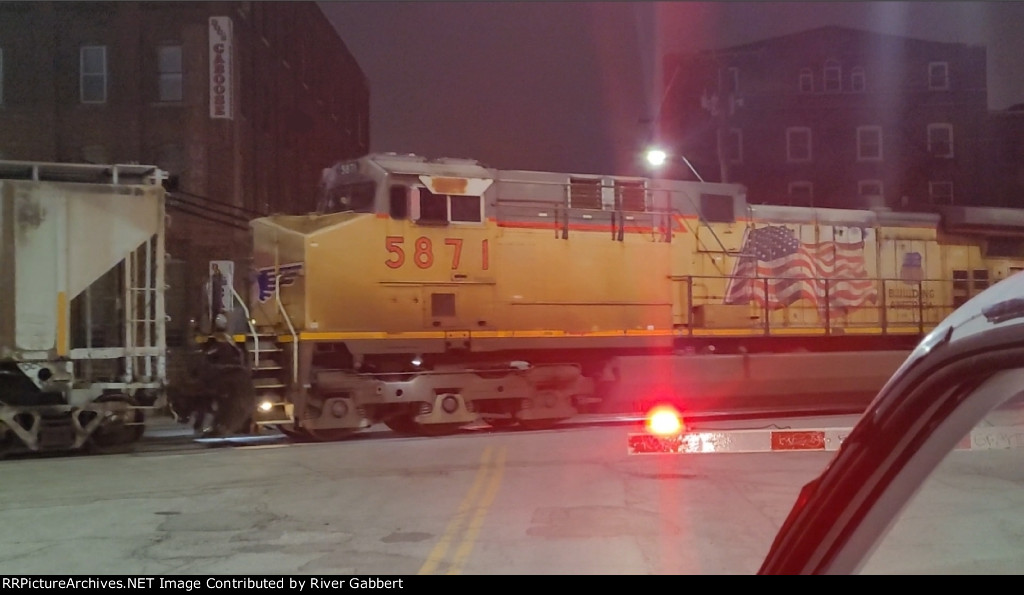 Union Pacific 5871